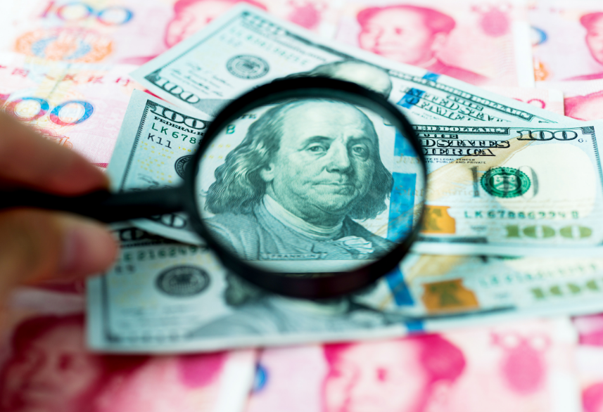 Newsfeed: US Rivals Shunning Dollar Lifts Yuan-Ruble Trading by 1,067%